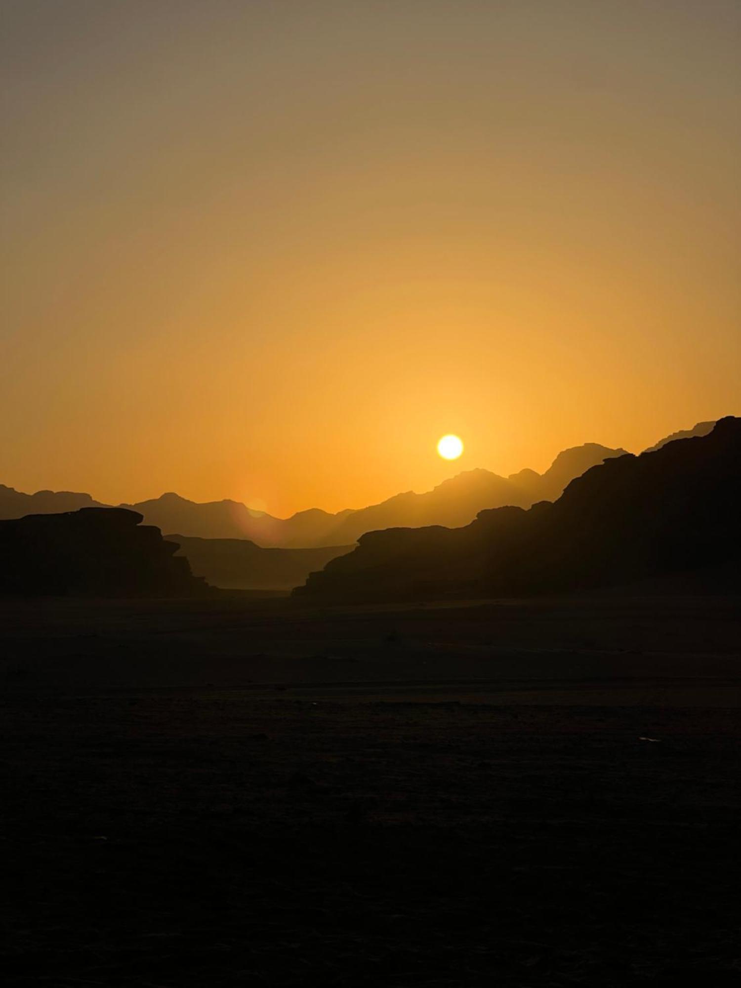 Scarlet Luxury Camp Wadi Rum Luaran gambar