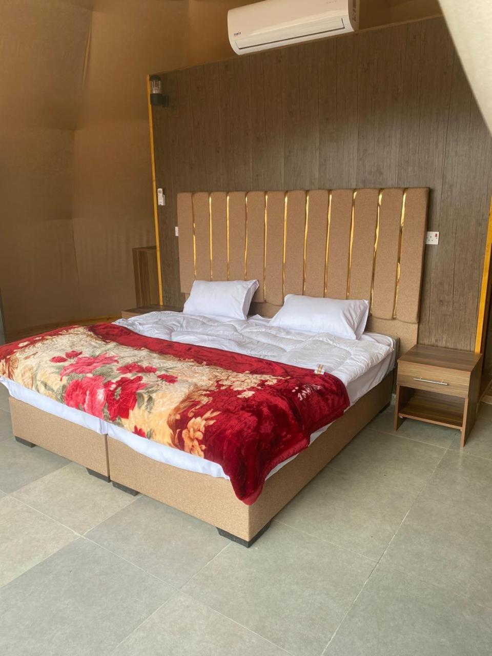 Scarlet Luxury Camp Wadi Rum Luaran gambar