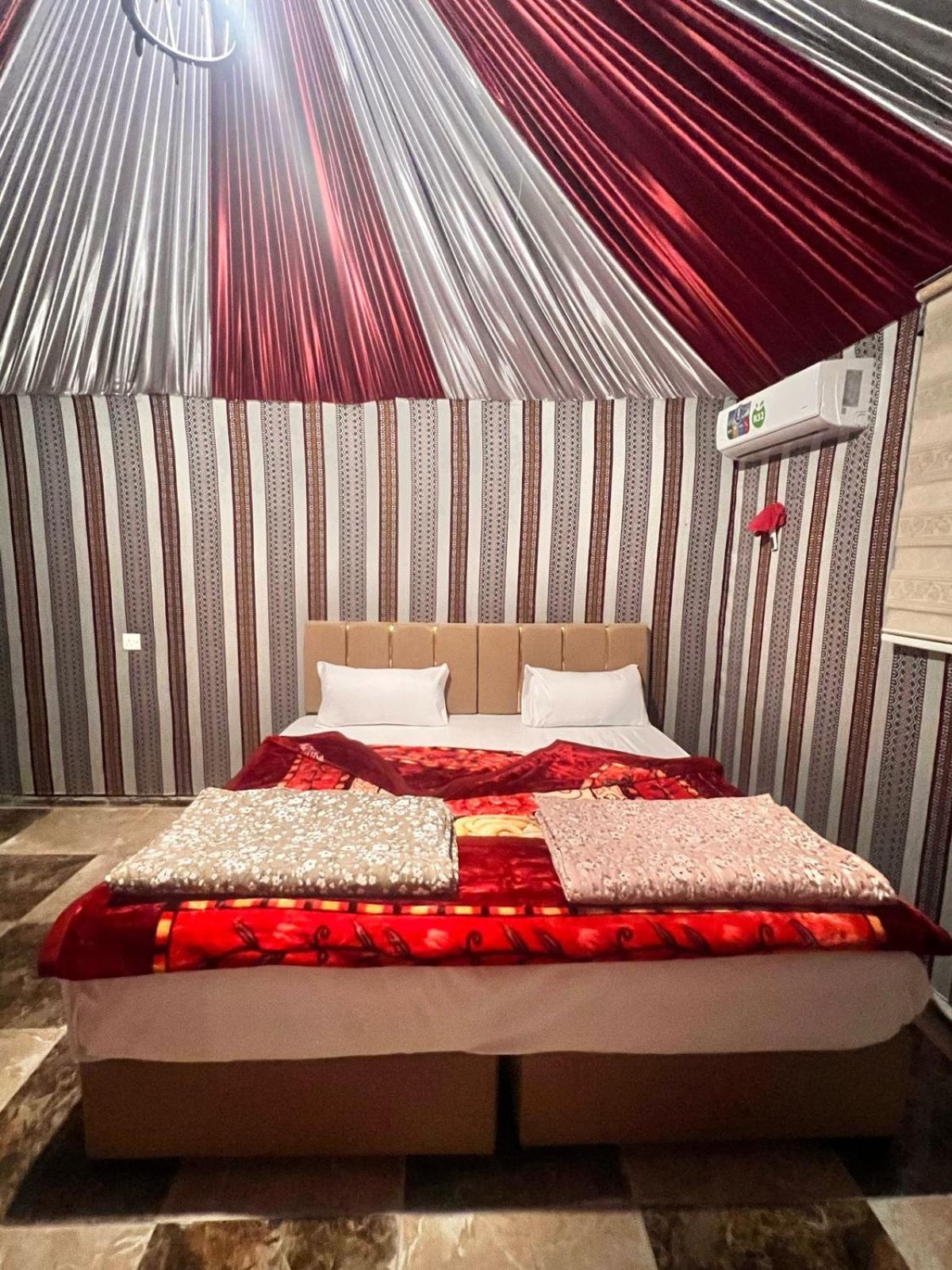 Scarlet Luxury Camp Wadi Rum Luaran gambar
