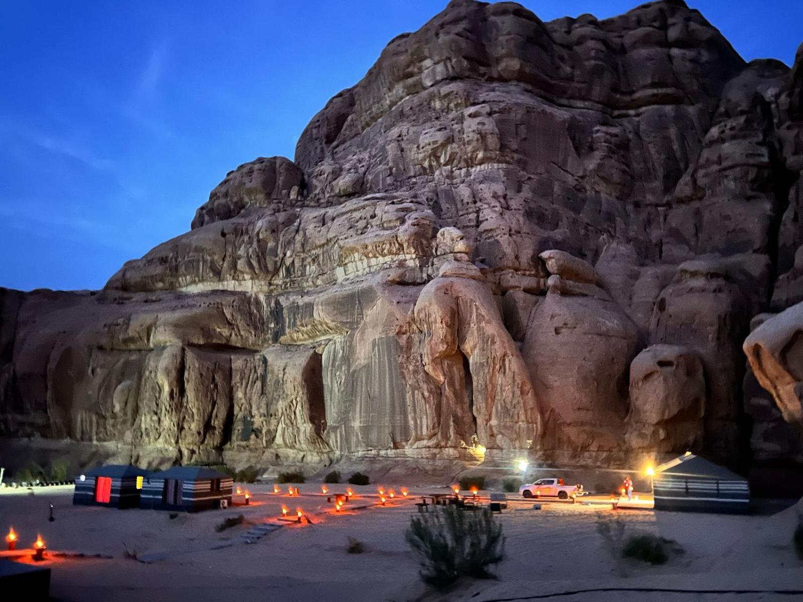 Scarlet Luxury Camp Wadi Rum Luaran gambar