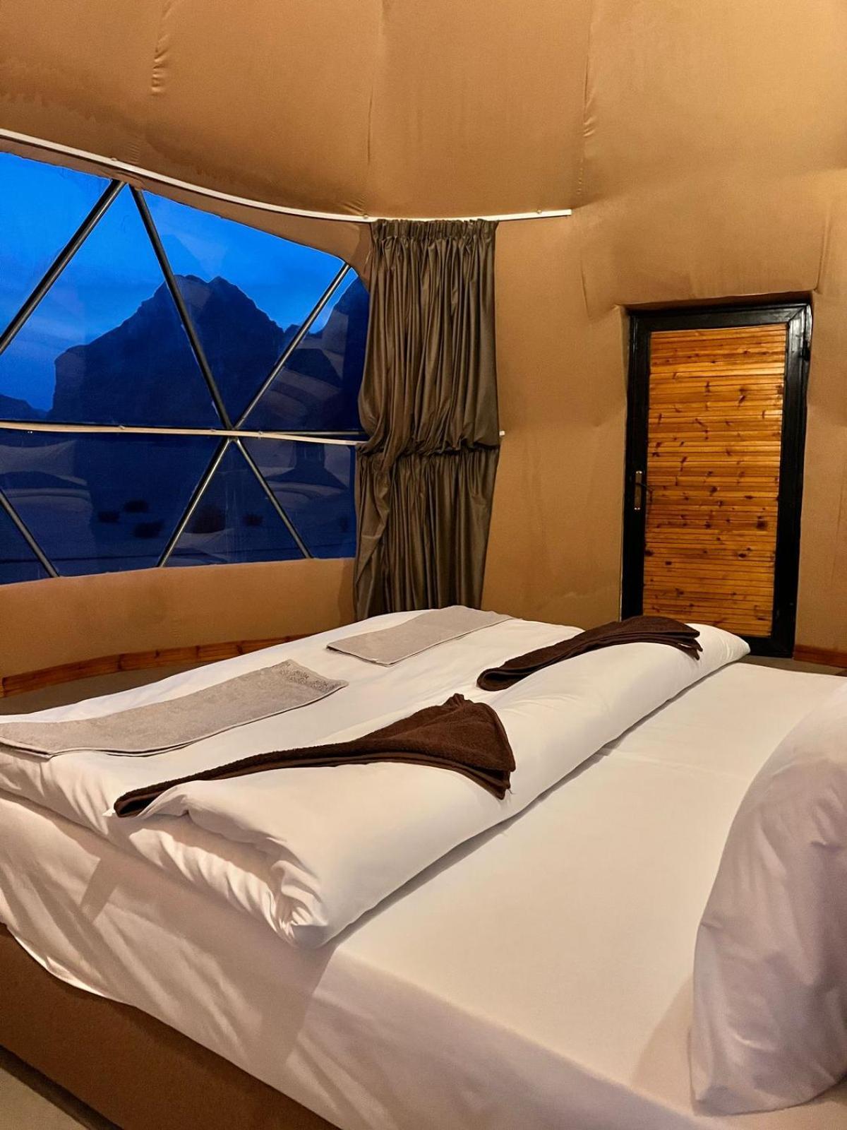 Scarlet Luxury Camp Wadi Rum Luaran gambar